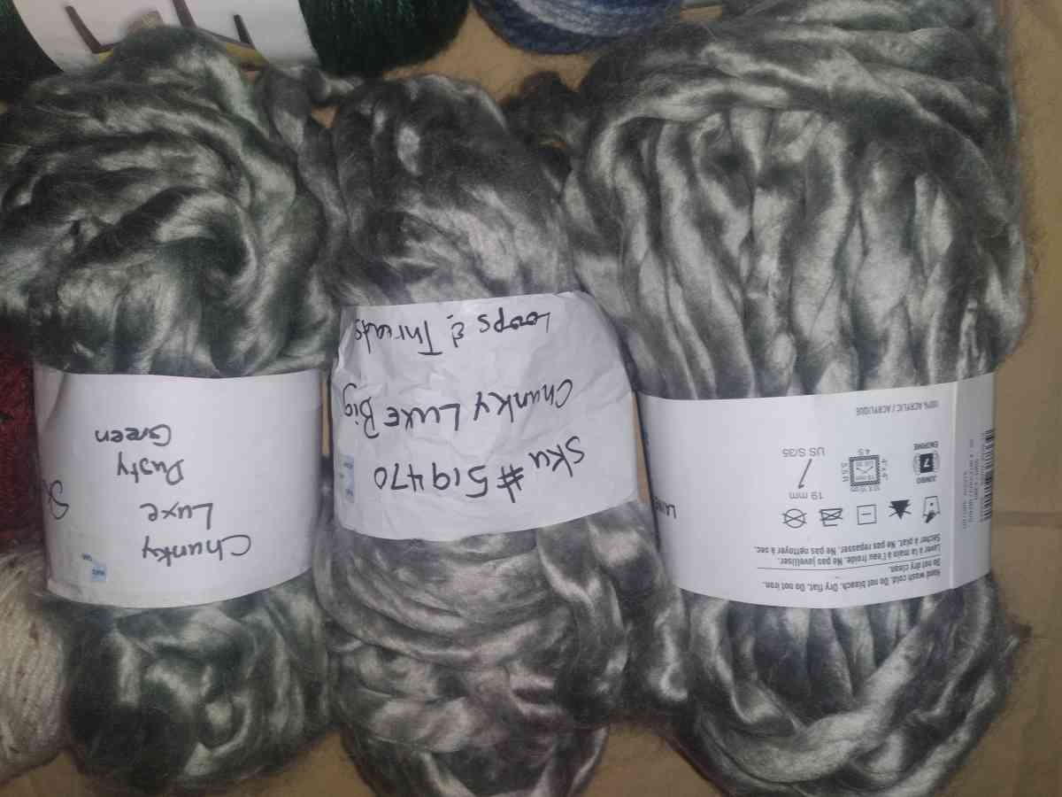 Yarn and Crochet Hooks - Aurora, Colorado - FleaMarketBay