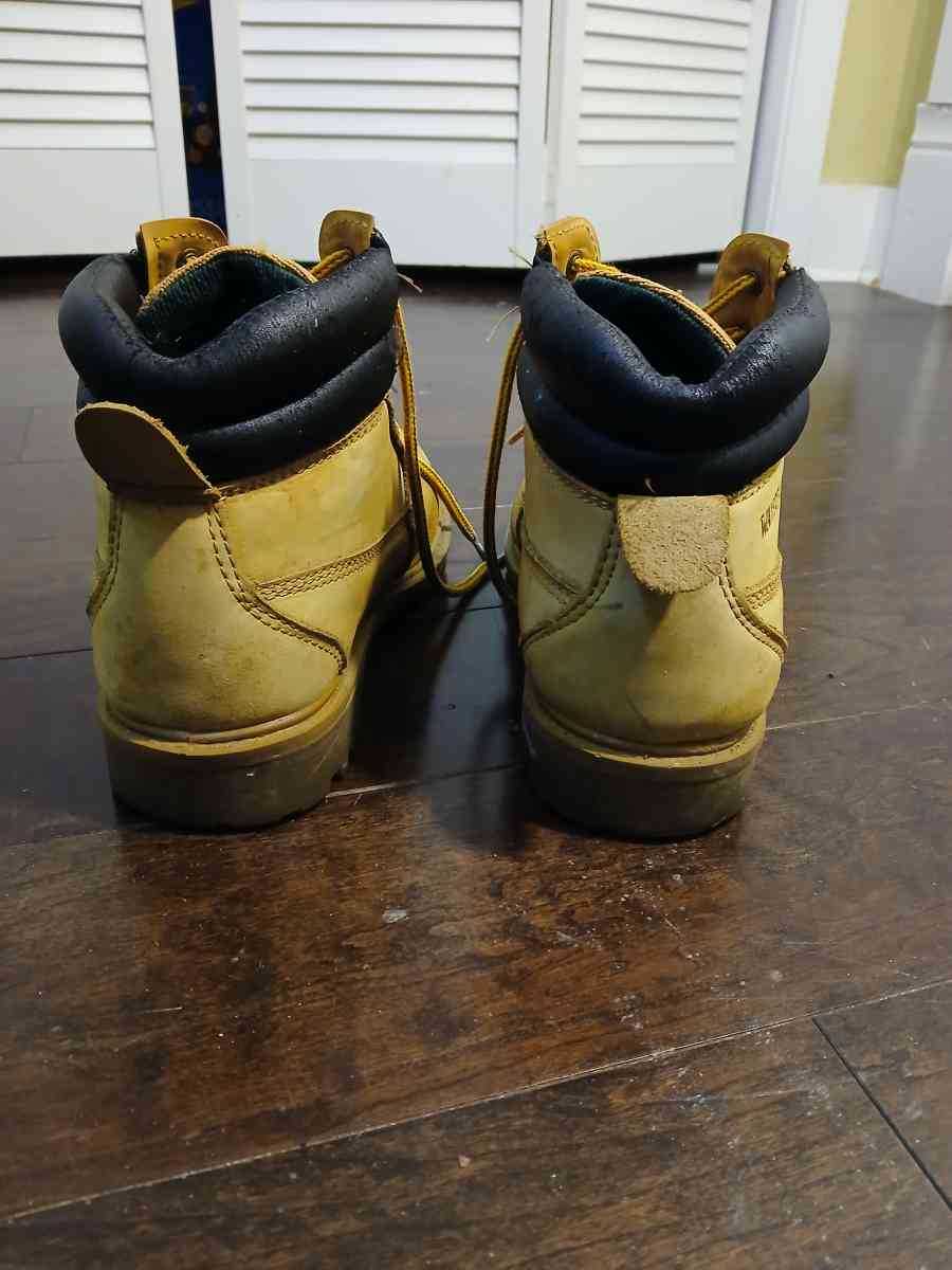 Brahma Steel Toe Waterproof Oil  Slip Resistant EH Size 8 - Indianapolis, Indiana - FleaMarketBay