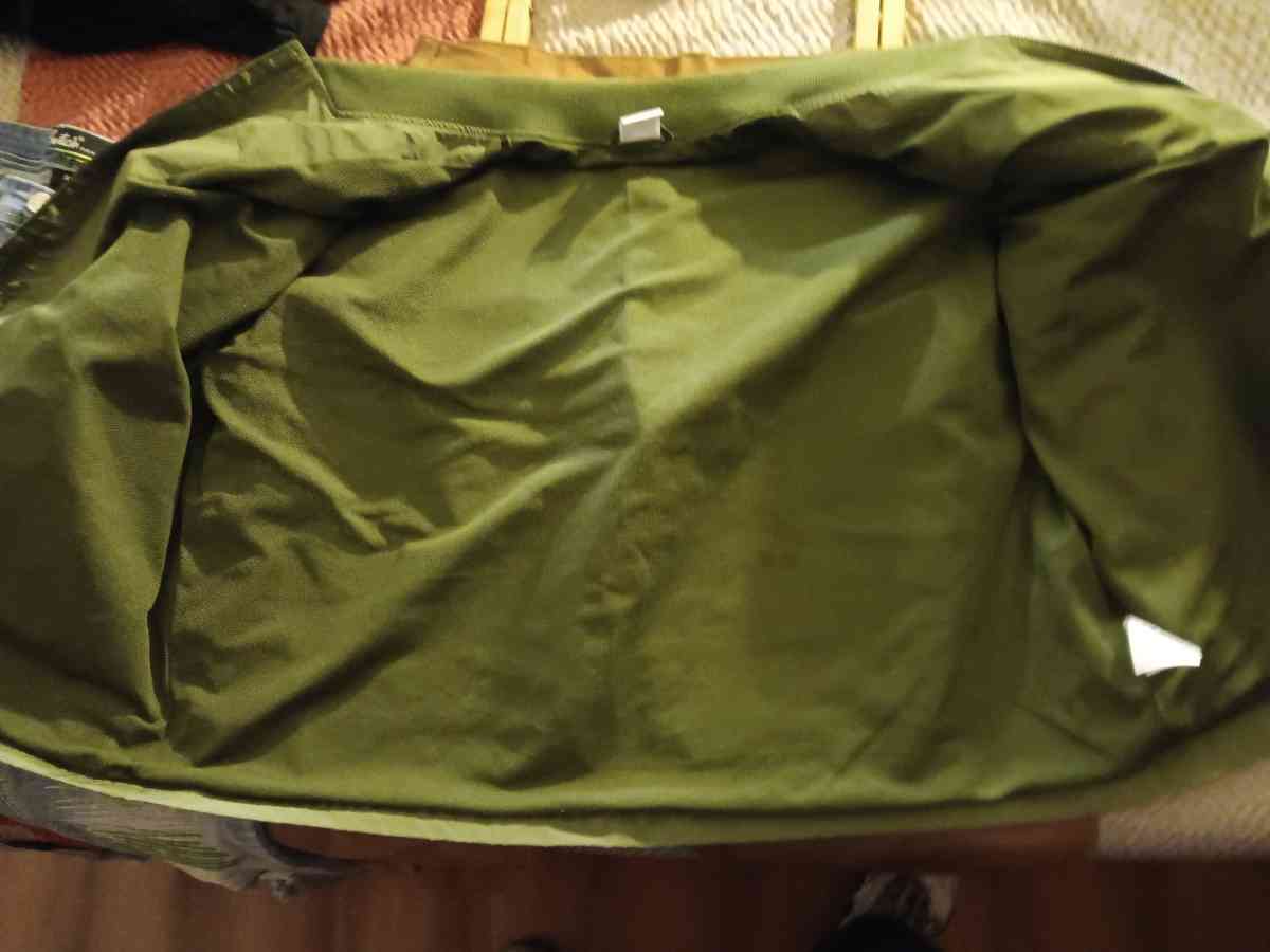 BRAND NEW NIKE CARHARTT 50 FOR ALL 3 BRAND NEW CLOTHES - West Columbia, South Carolina - FleaMarketBay