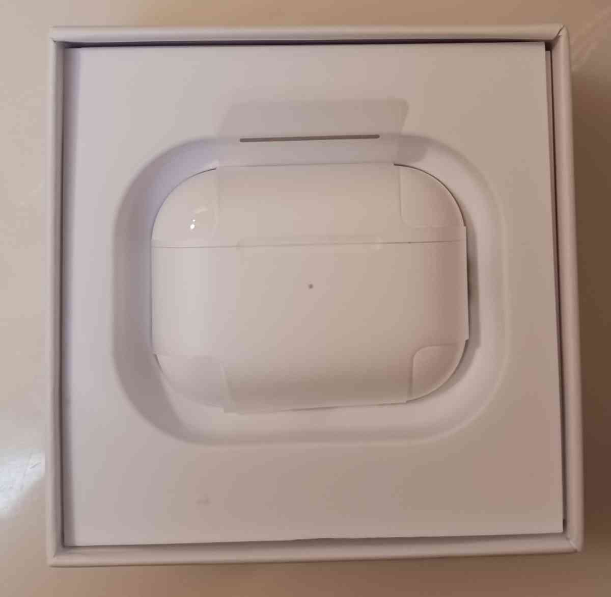 Airpod Pro - Novato, California - FleaMarketBay