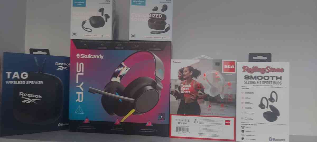 wireless Headphone EarBuds speaker - Manassas, Virginia