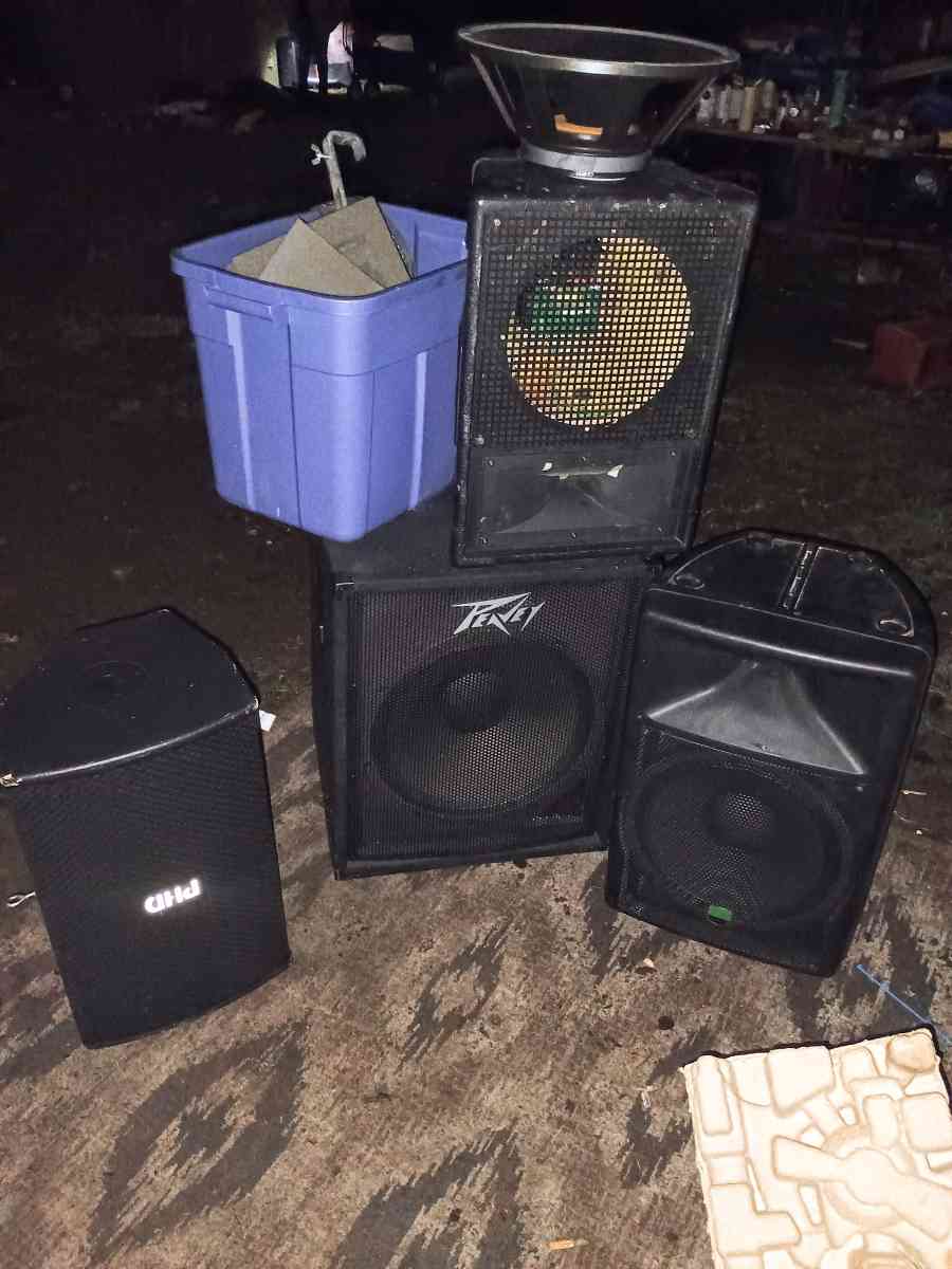 really nice good sounding great sounding speakers - Indianapolis, Indiana