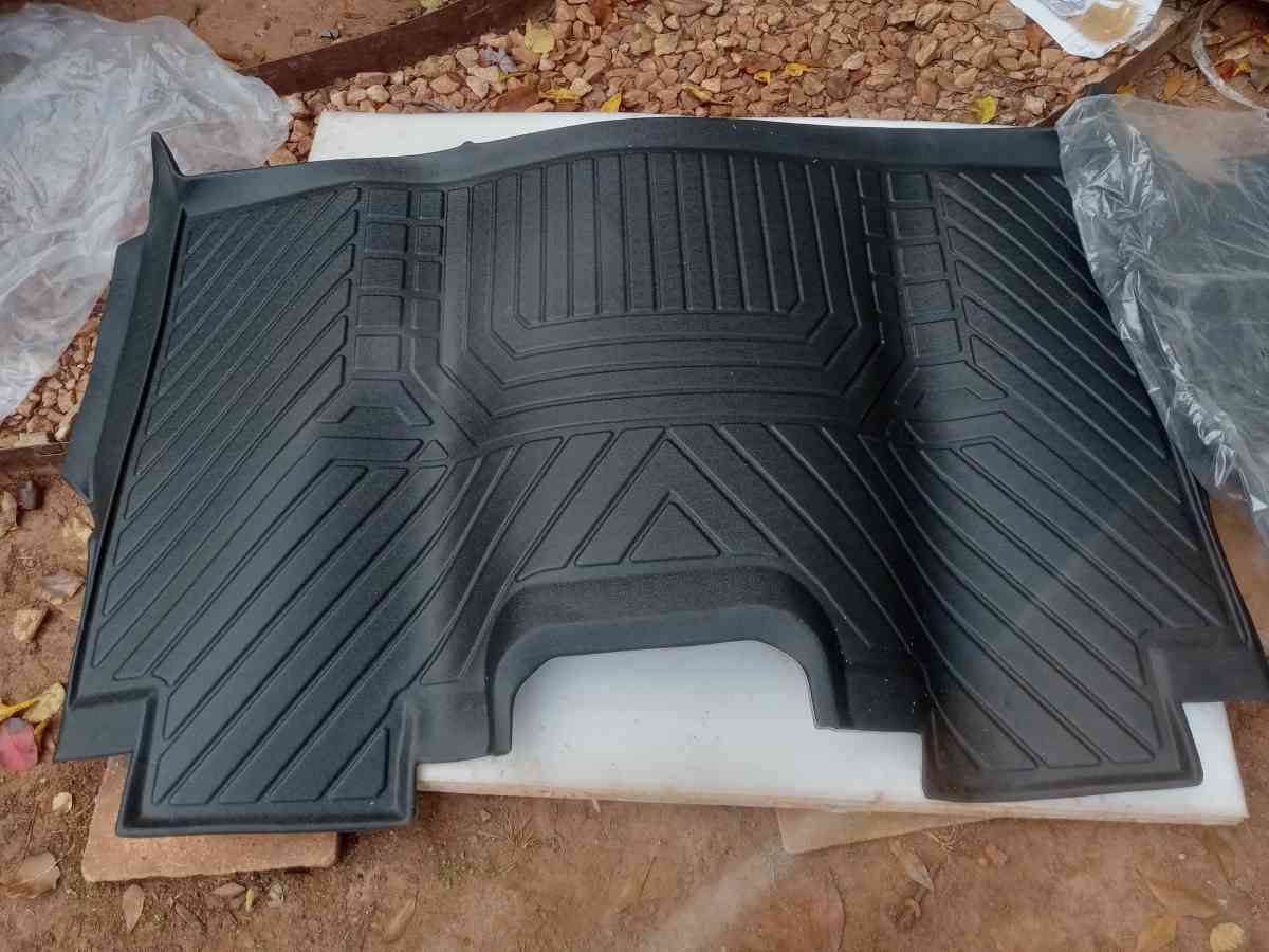 juego de tapetes para Ford f150 super crew - Duluth, Georgia - FleaMarketBay