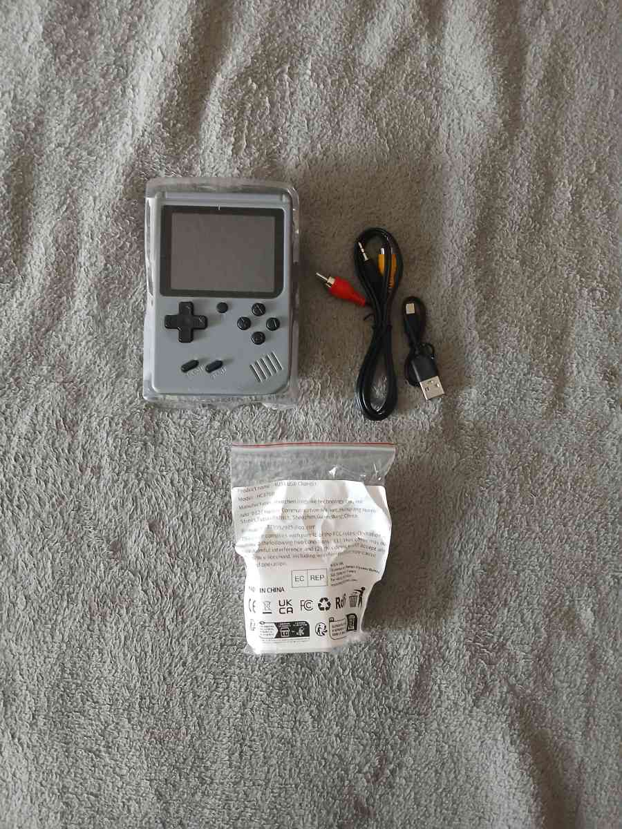Game Box Plus 500 In 1 Digital Handheld System 8 Bit - North Hollywood, California - FleaMarketBay