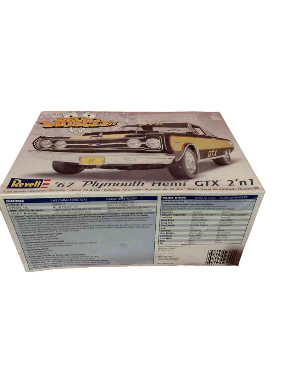 67 Plymouth hemi GTX model car kit - Saint Louis, Missouri - FleaMarketBay
