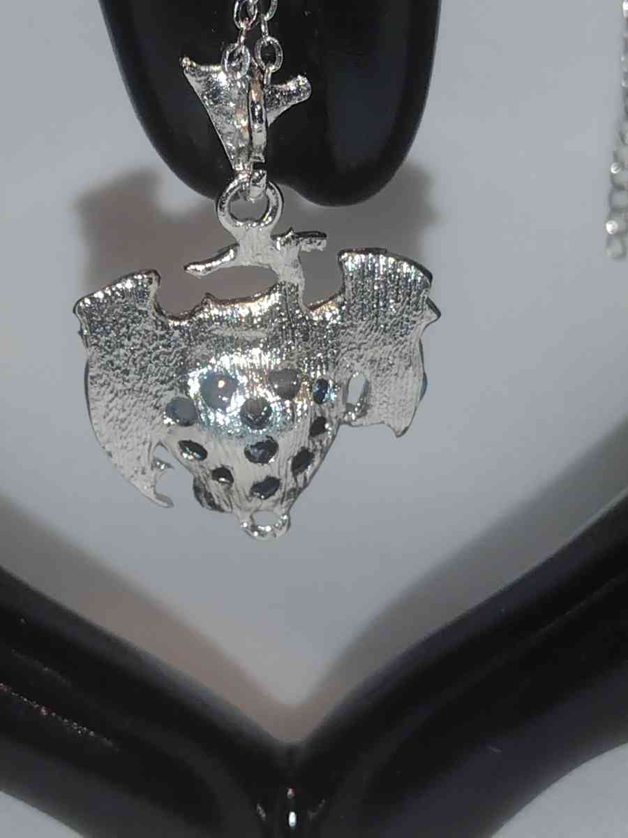 Dragon Heart Rhinestone Necklace Blue - Roanoke, Virginia - FleaMarketBay