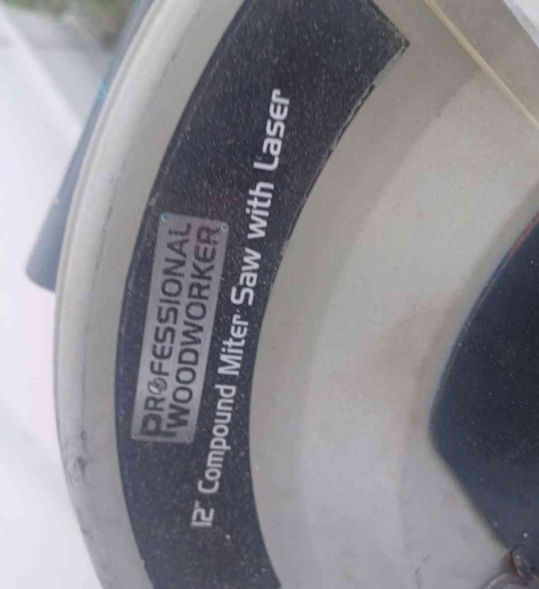 15 Amp Corded 12 in DoubleBevel Compound Miter Saw - West Palm Beach, Florida - FleaMarketBay