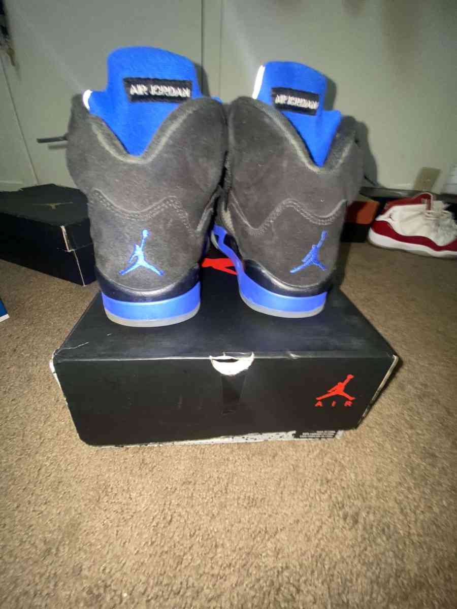 Racer Blue Jordan 5 - Admire, Kansas - FleaMarketBay