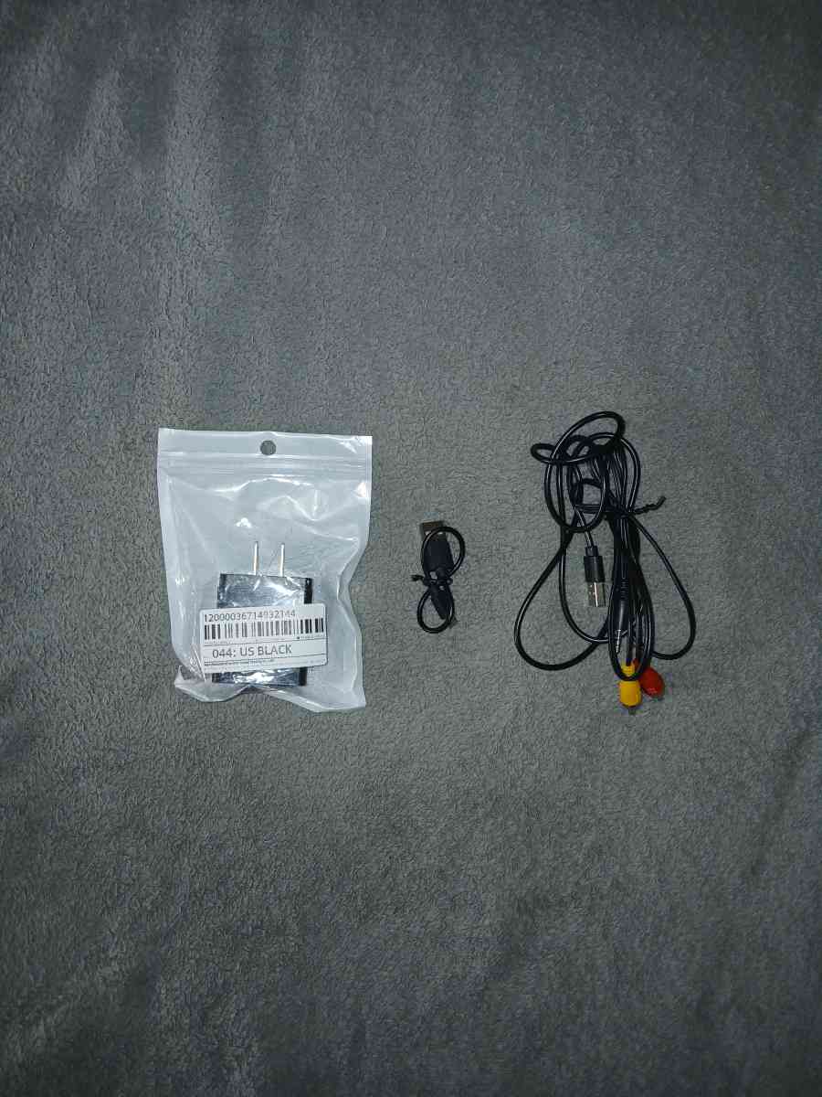 400 In 1 Retro Video Game Portable Console Game Box 8 Bit - North Hollywood, California - FleaMarketBay