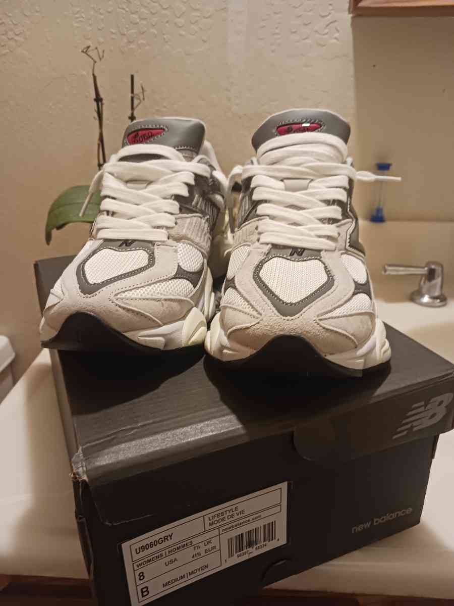 New Balance 9060s Rain Cloud Grey - Novato, California