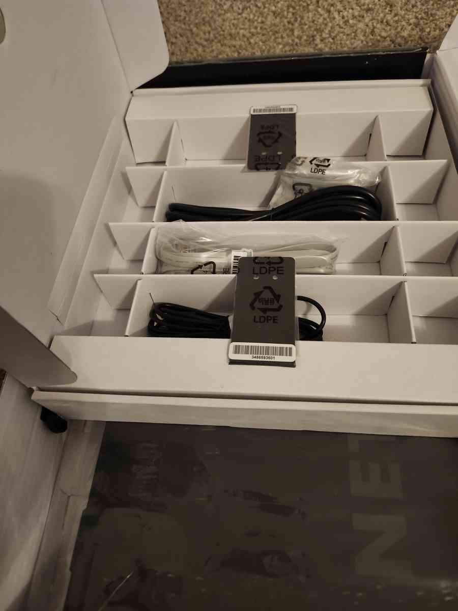 Brand New Netgear AV Line Switch - Houston, Texas - FleaMarketBay