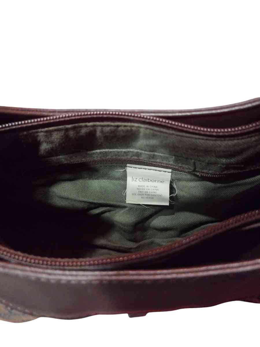 small brown Liz clayborn purse - Saint Louis, Missouri - FleaMarketBay