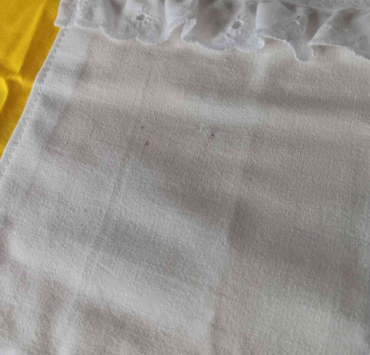 Handmade Hankerchief Apron - Nashville, Arkansas - FleaMarketBay