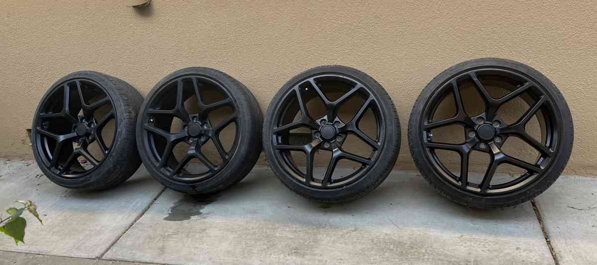 Ford Mustang Wheels with Tires - Fresno, California - FleaMarketBay
