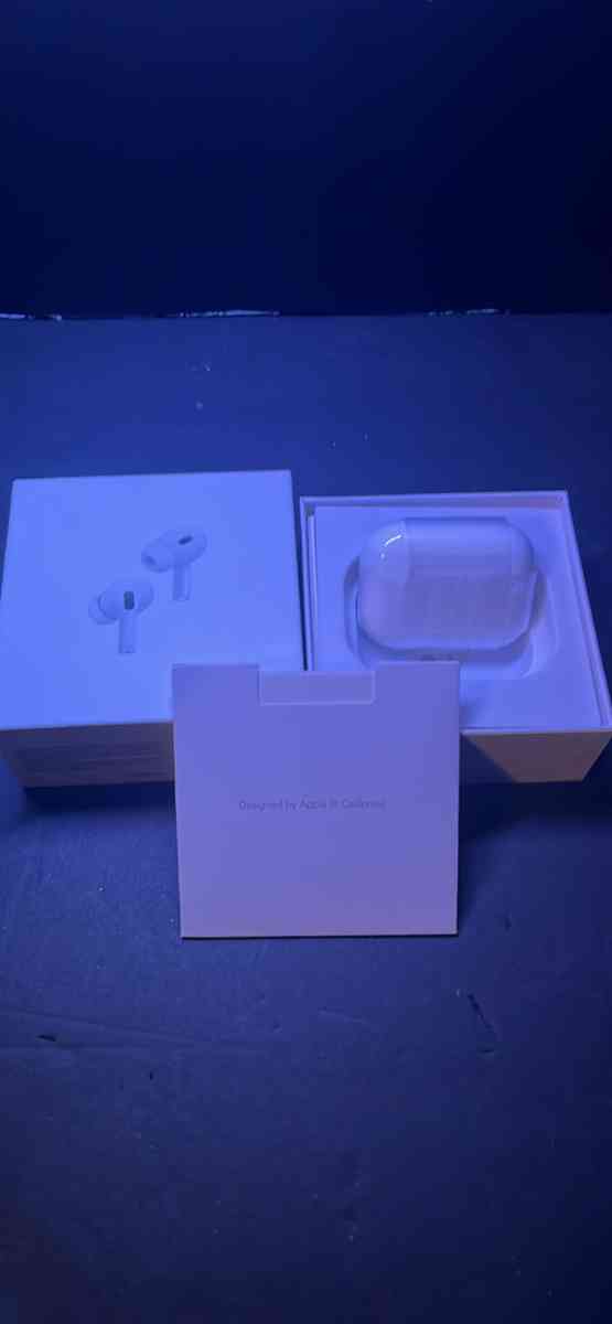 AirPods - Alicia, Arkansas - FleaMarketBay