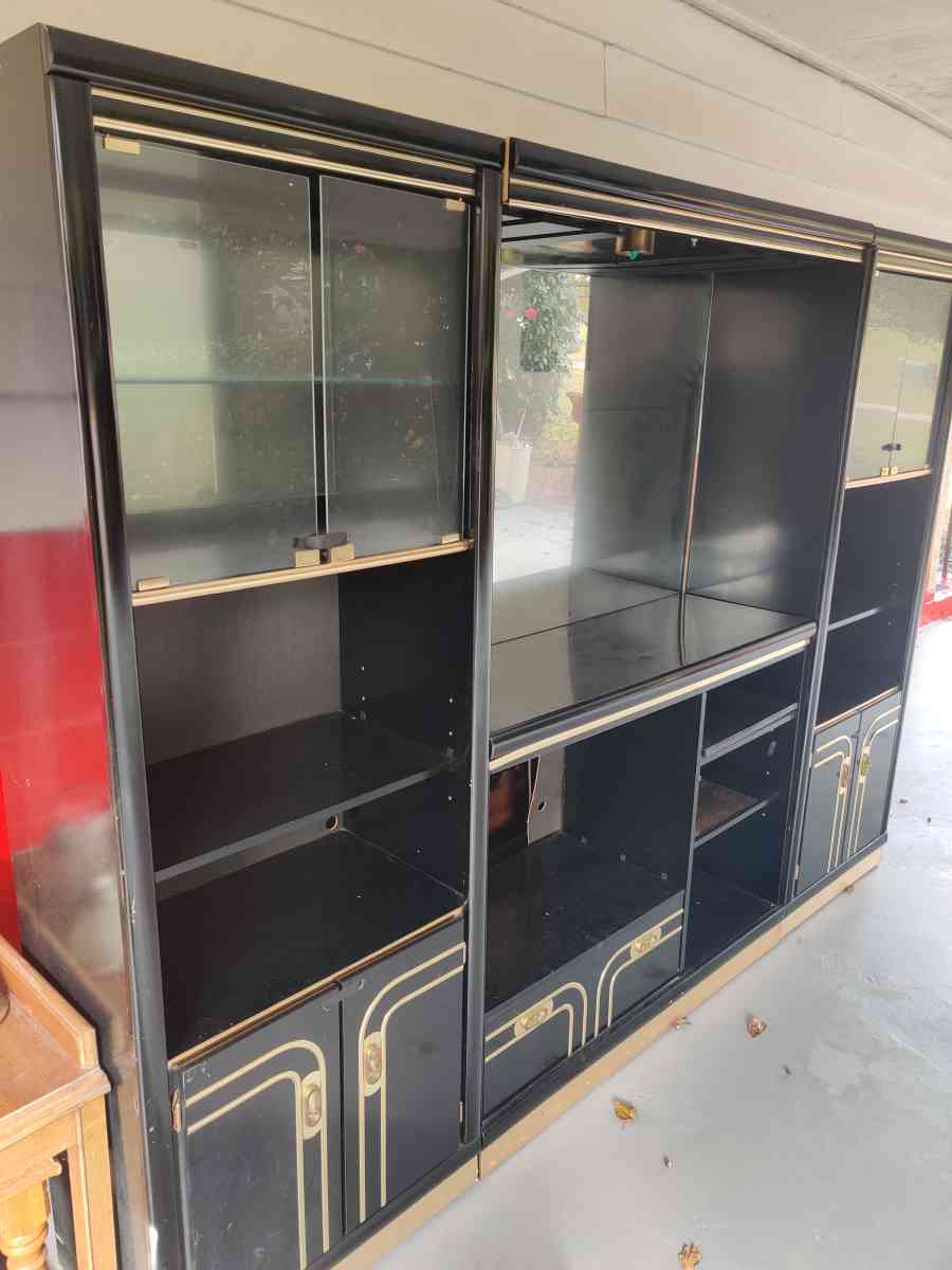Black Entertainment Center - Morrow, Georgia - FleaMarketBay