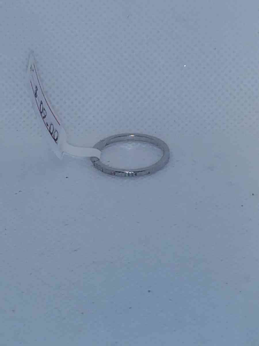 Paved Band Ring RG - Roanoke, Virginia - FleaMarketBay