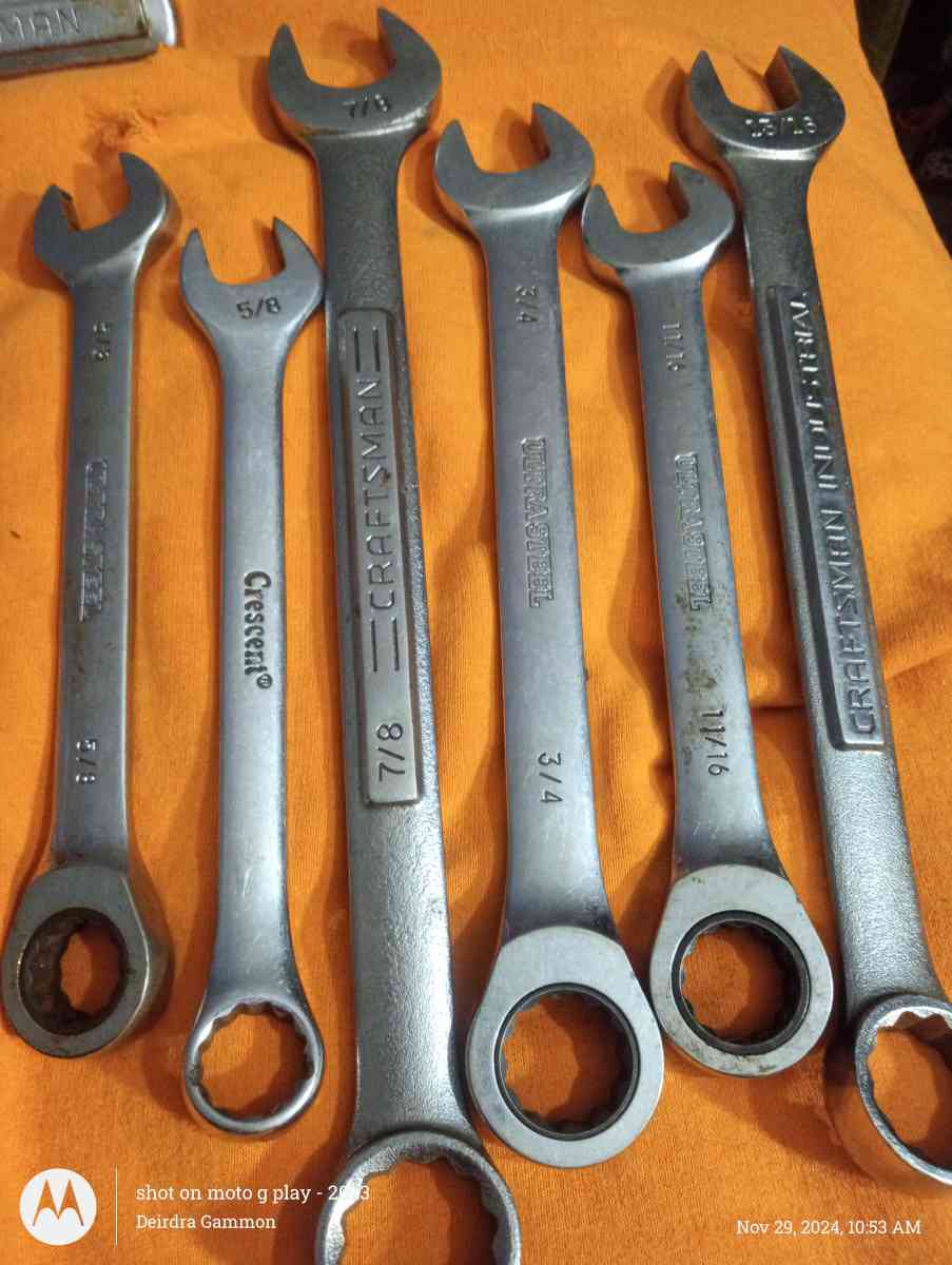 Set of Wrenches Craftsman and Socket Wrench Craft also - Heflin, Alabama - FleaMarketBay