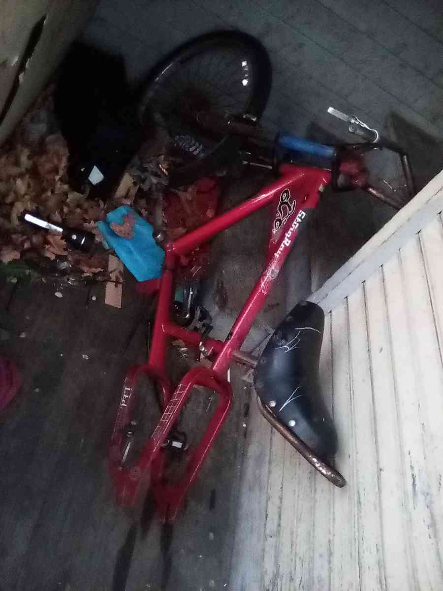 Schwinn stingray frame - Binghamton, New York - FleaMarketBay