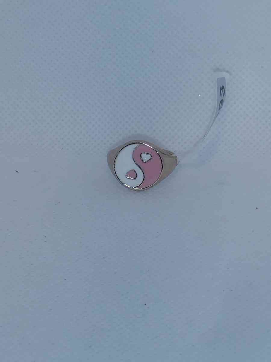 Pink White Yinyang Heart Ring - Roanoke, Virginia - FleaMarketBay