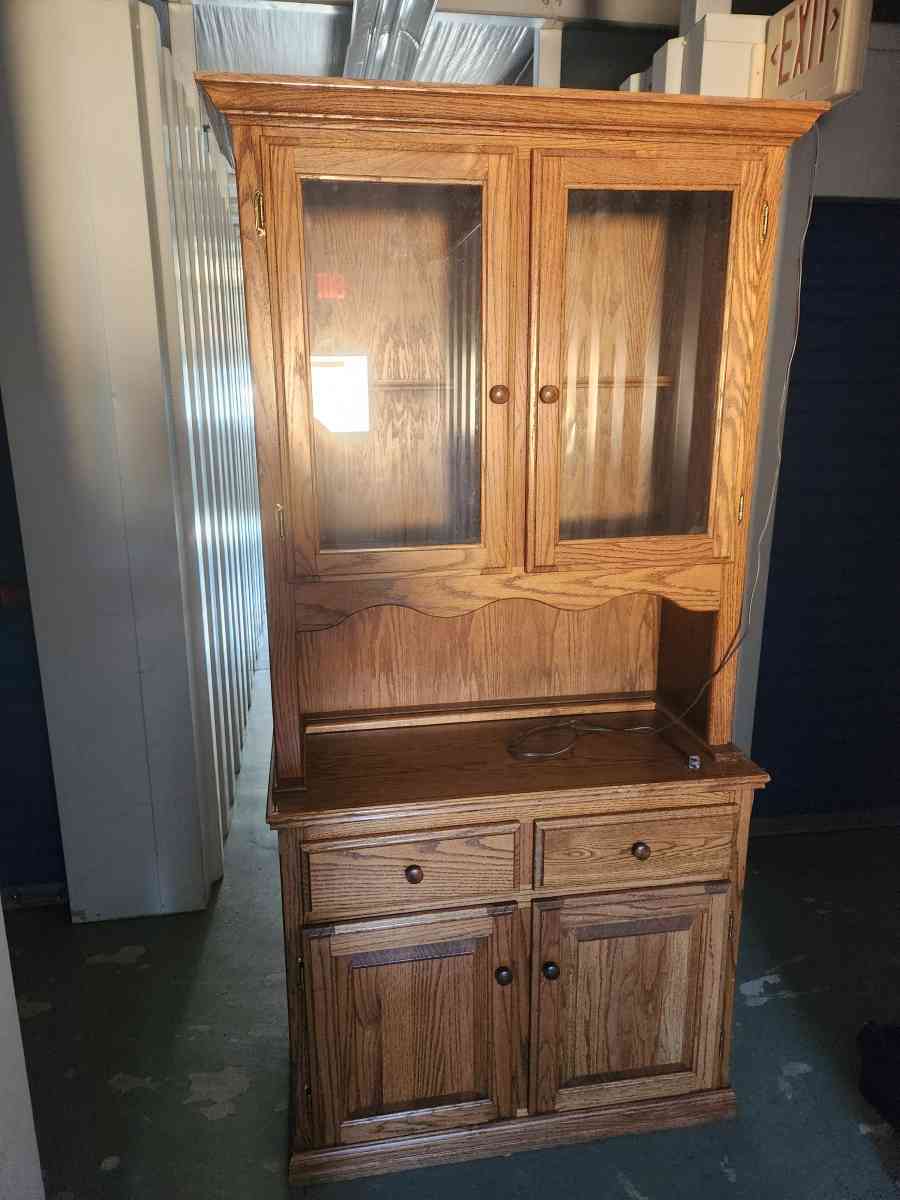 Wood Cabinet - Plant City, Florida