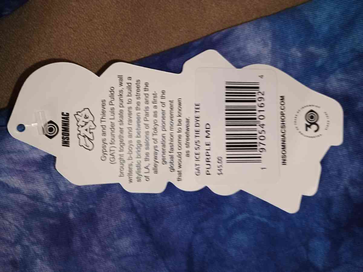 designer insomniac tshirt size med - Terre Haute, Indiana - FleaMarketBay