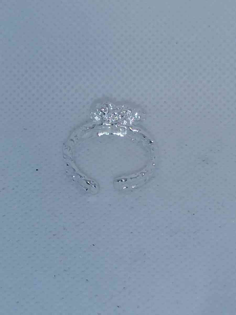 Sparkling Heart Ring - Roanoke, Virginia - FleaMarketBay