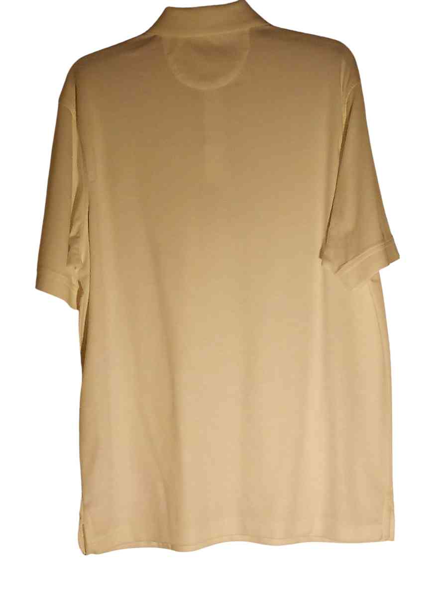 NWT Roundtree  Yorke TravelSmart Short Sleeve Polo Style 52 - Sanford, Florida - FleaMarketBay