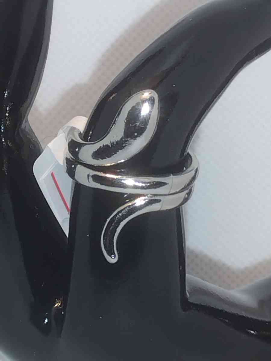 Silvery Coiled Snake Ring RG - Roanoke, Virginia - FleaMarketBay