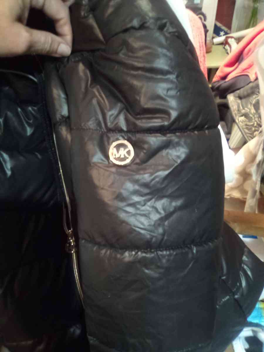 Michael Kors Girls 10 12 Winter Coat - Kirkwood, Delaware - FleaMarketBay