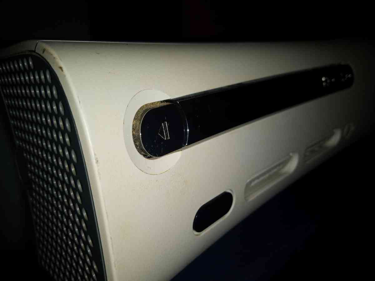 XBOX 360 disc drive dont work - Sandston, Virginia - FleaMarketBay