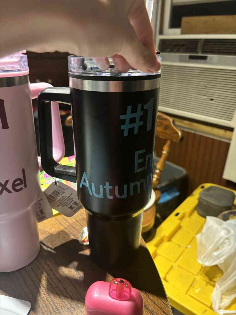 tumblers - Greeneville, Tennessee - FleaMarketBay