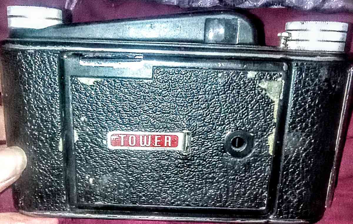 vintage folding Tower camera - Colorado Springs, Colorado - FleaMarketBay