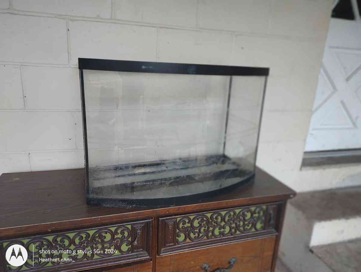 aquarium - Jay, Florida - FleaMarketBay