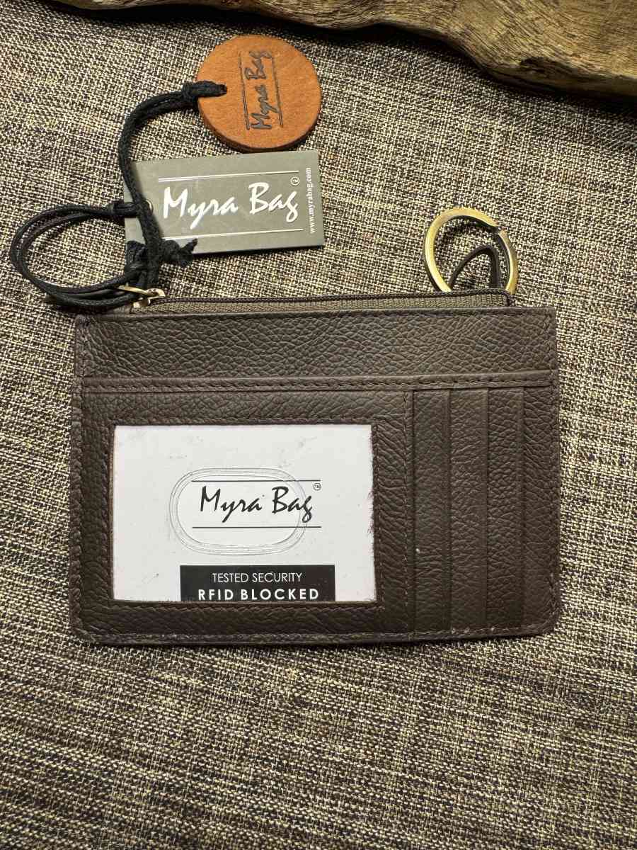 2012PSMO Myra Bag Buffalo Springs Credit Card Bill And Keych - Gallatin, Tennessee - FleaMarketBay