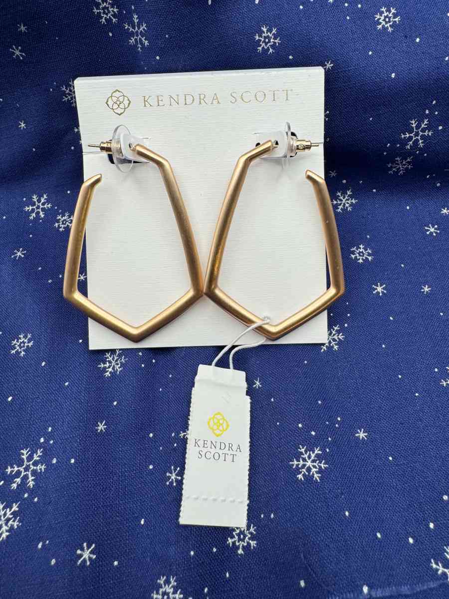 2015PITT Kendra Scott Lonnie Rose Gold Plated Over Brass Ang - Gallatin, Tennessee
