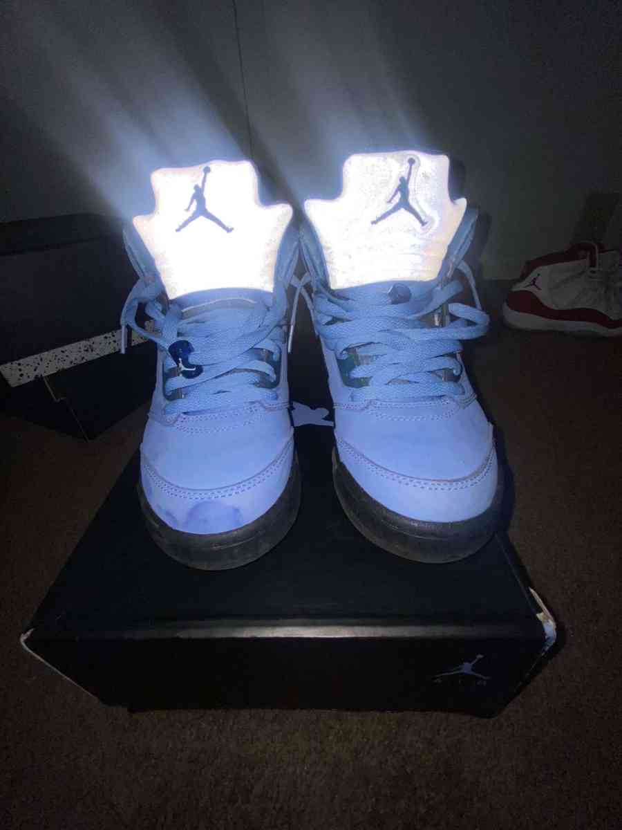 UNCJordan 5 - Admire, Kansas - FleaMarketBay