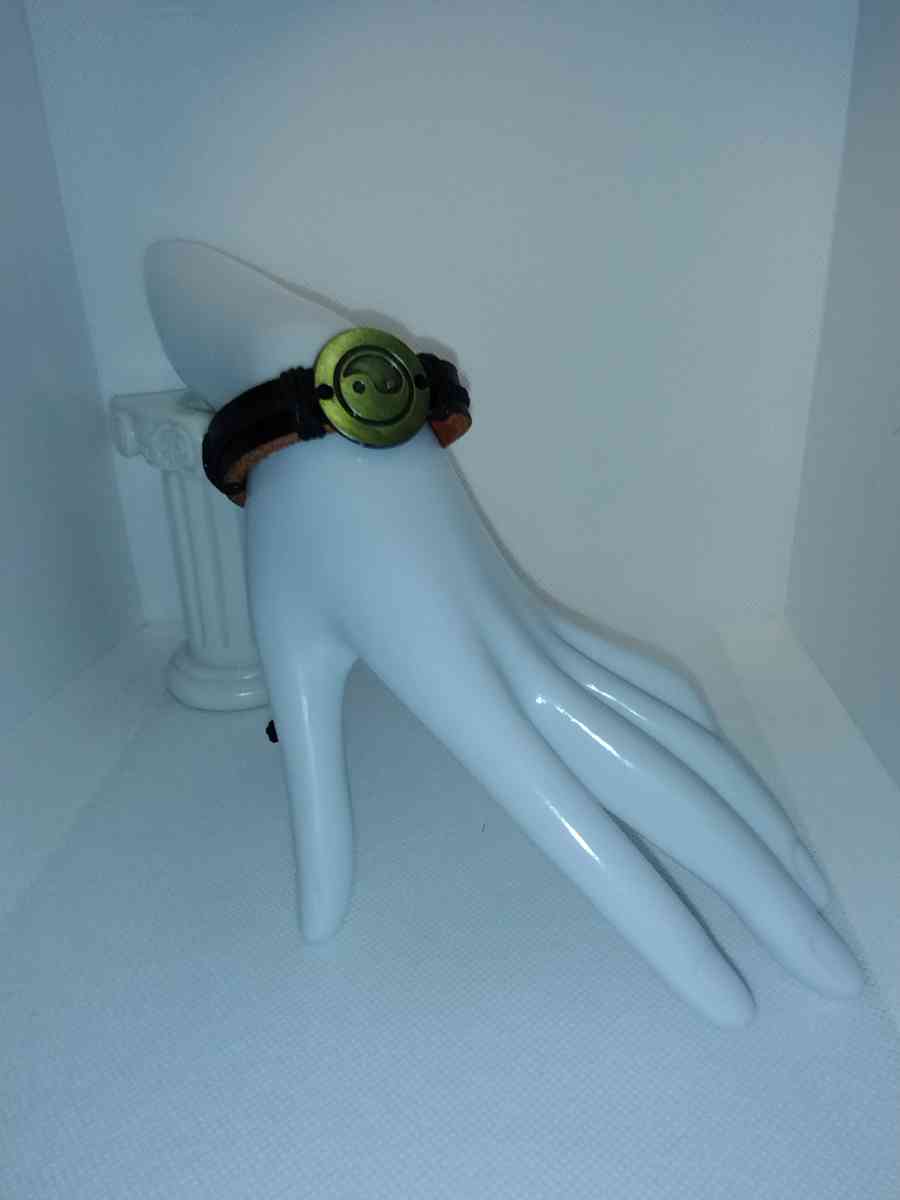 Black Yinyang Leather Bracelet VCB - Roanoke, Virginia - FleaMarketBay