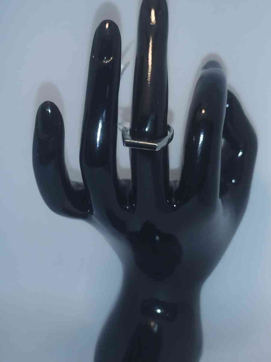 Black Rectangle Retro Geometric Ring - Roanoke, Virginia