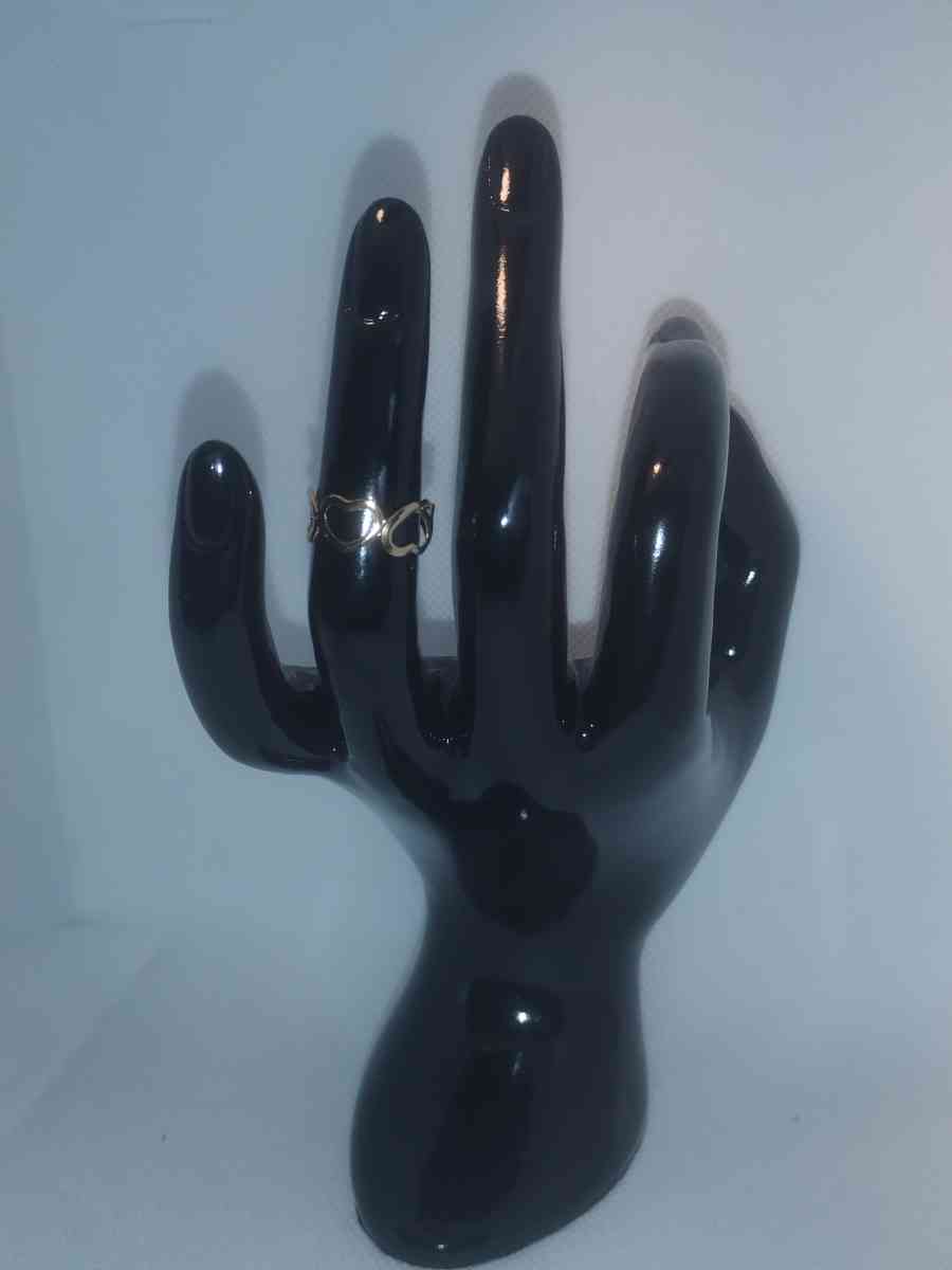 Open Heart Chic Rhinestone Ring - Roanoke, Virginia - FleaMarketBay