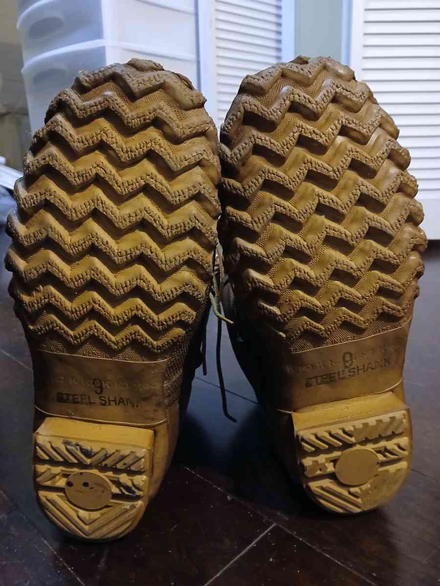 Boundary Steel Shank Duck Brown Boots - Indianapolis, Indiana - FleaMarketBay
