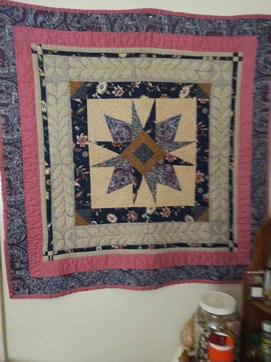 quilt - Louisville, Kentucky - FleaMarketBay