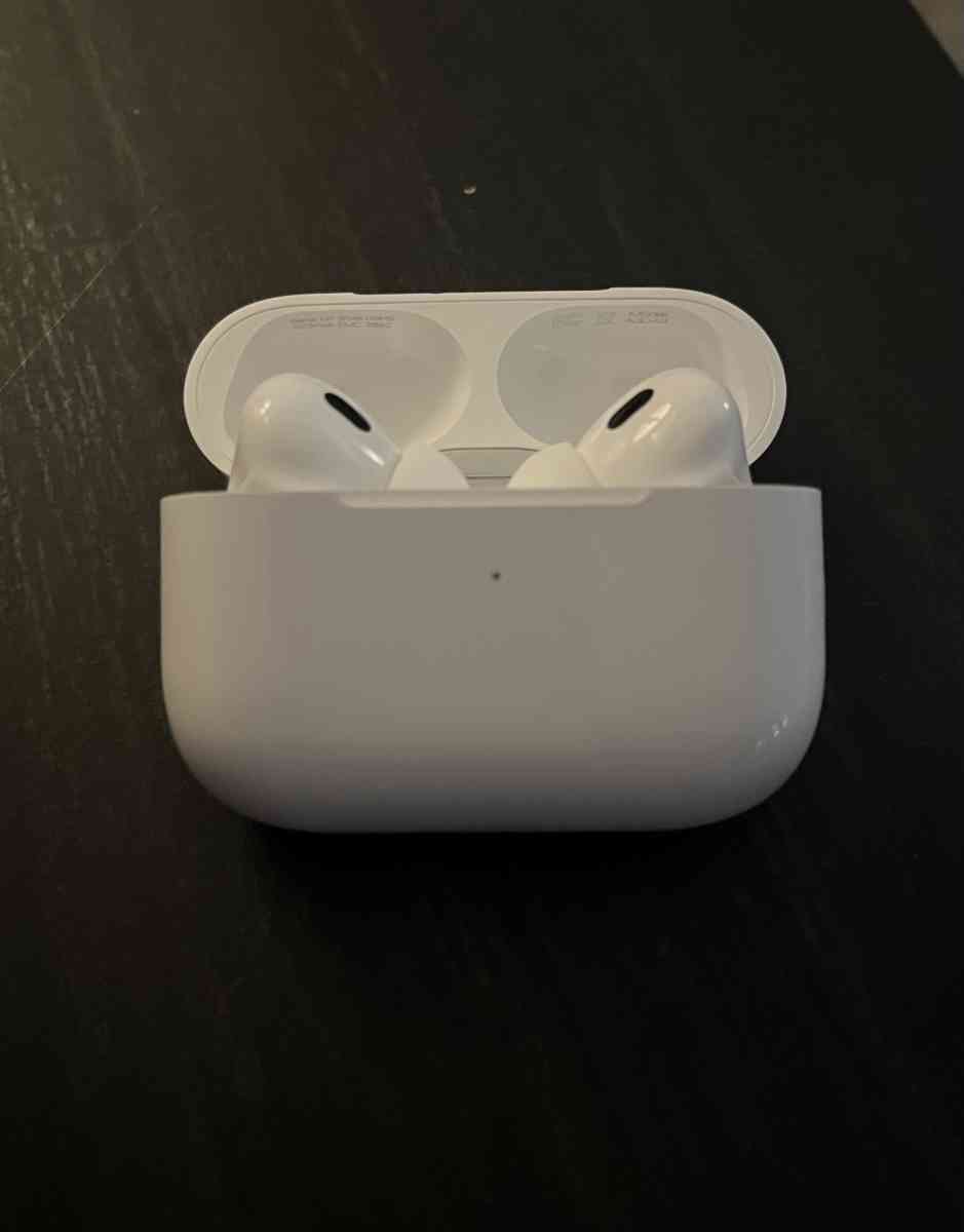 Airpods Gen 2 - Springboro, Ohio