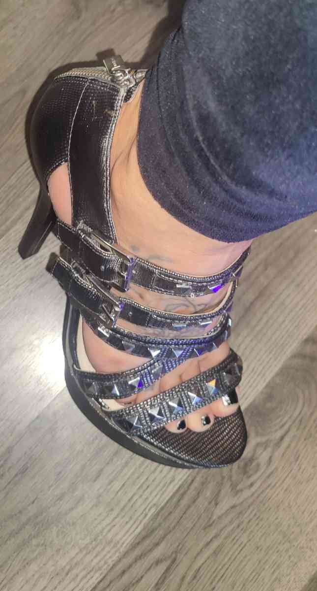 Michael Kors Heels - Kokomo, Indiana - FleaMarketBay