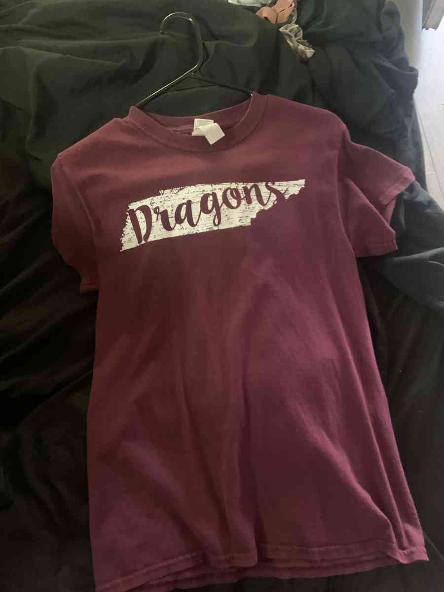 women shirt size small - Columbia, Tennessee