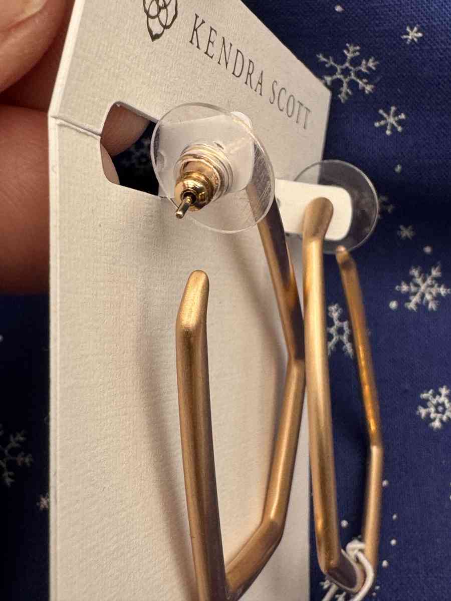 2015PITT Kendra Scott Lonnie Rose Gold Plated Over Brass Ang - Gallatin, Tennessee - FleaMarketBay