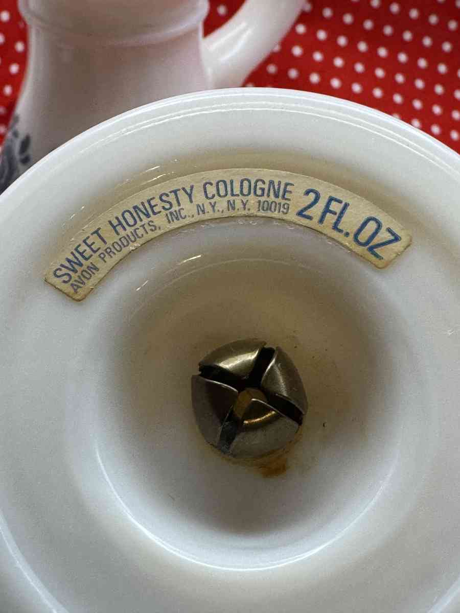 1049Three Avon Milk Glass Containers Two Pitchers  Bell - Gallatin, Tennessee - FleaMarketBay