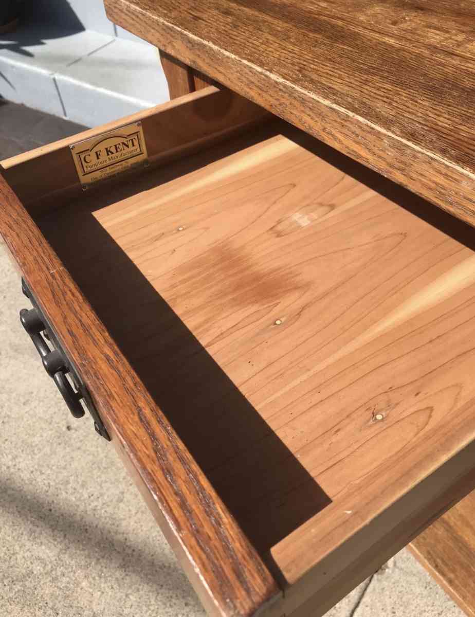 nightstand - Los Angeles, California - FleaMarketBay