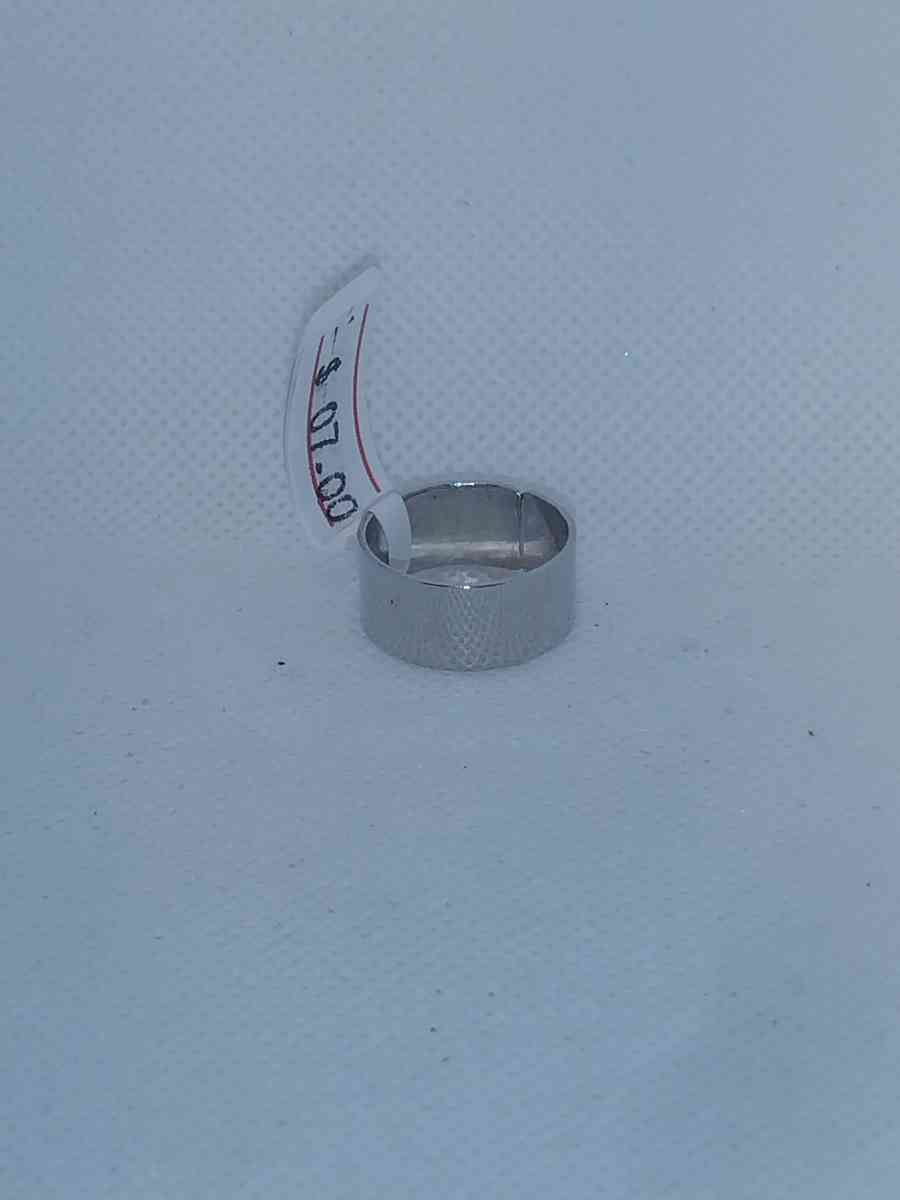 Wide Band Retro Geometric Ring - Roanoke, Virginia - FleaMarketBay