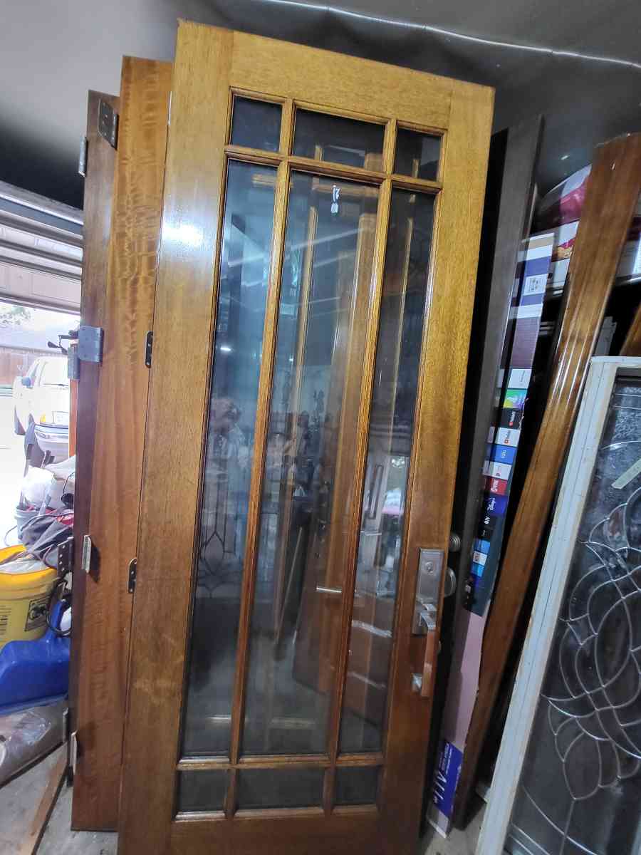Mahogany Solid good front doble door 72x95 asking for price - Houston, Texas - FleaMarketBay